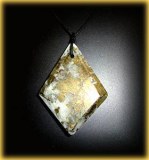 QUARTZ PYRIT SAVOIE PENDANT ( 30 gr/4 cm)