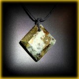 PYRIT QUARTZ SAVOIE PENDANT 3(14gr/3cm)