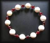 MAGNESITE+GARNET BRACELET 4 (20gr/elastic)