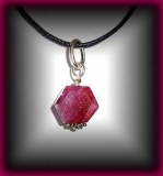 FACETED RUBY PENDANT ( 8gr/1.2cm)