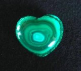 MALACHITE HEART ( 60gr/4cm)