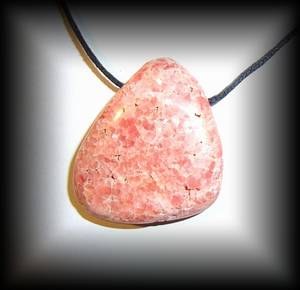 RHODOCROSITE PENDANT12 ( 30 gr/3.9 cm)