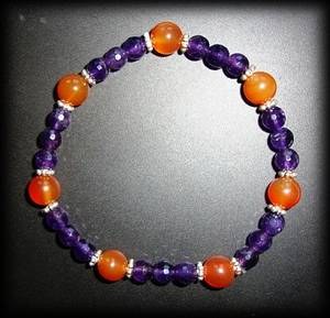 FACETED AMETHYSTE+CARNELIAN BRACELET(16gr/elastic)