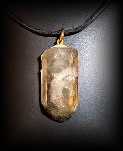 SMOKED SAVOIE QUARTZ PENDANT5(19gr/3.5cm)