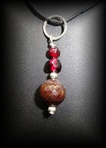 GARNET PENDANT 3(6gr/2cm)