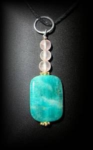 AMAZONITE+PINK QUARTZ PENDANT ( 10gr/3cm)