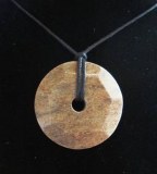 MAGNESIUM STEATITE donut PENDANT ( 28gr/3.5cm)