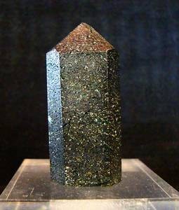 CHROMITE CARVED(35gr/4cm)