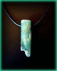 GREEN TOURMALINE PENDANT 5(10gr/3.6cm)