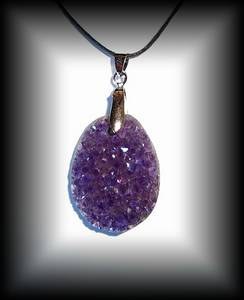 AMETHYSTE PENDANT 6 ( 15 gr/3.5 cm)