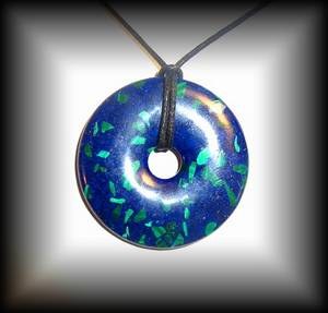 AZURITE PENDANT DONUT ( 18 gr/4 cm) 