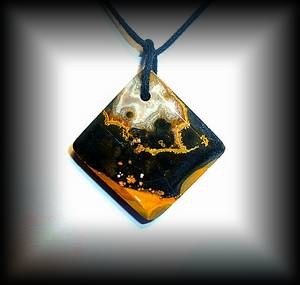 BOURDON JASPER PENDANT12(19 gr/3.6 cm)