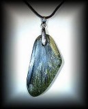 EPIDOTE CRYSTAL PENDANT6(21 gr/5 cm)