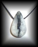 STONE OF SAVOIE PENDANT 6 ( 15 gr/3.9 cm)