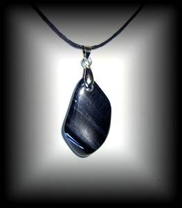 HAWK EYE PENDANT 3(69gr/2.4cm)