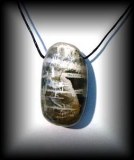 BLACK MOONSTONE PENDANT ( 35 gr/4.1 cm)