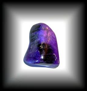 SUGILITE(32 gr/4 cm)