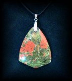 UNAKITE PENDANT(28 gr/5.3 cm)