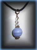 PENDENTIF CALCEDOINE BLEUE+QUARTZ(10gr/3cm)