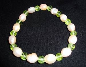 BRACELET PERLE+PERIDOT 2(15gr/élastique)