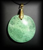 PENDENTIF FLUORITE RONDE(40gr/4cm)