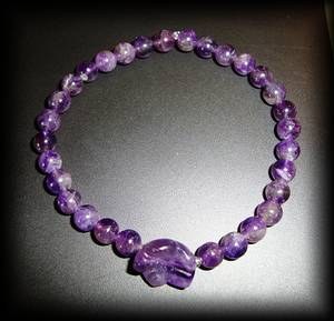 BRACELET AMETHYSTE FLEUR(15gr/élastique)