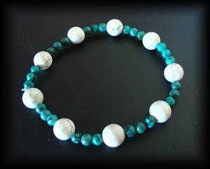 BRACELET MAGNESITE+TURQUOISE(13gr/élastique)