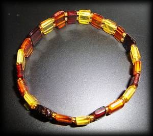 BRACELET AMBRE 4 ( 6gr/élastique)