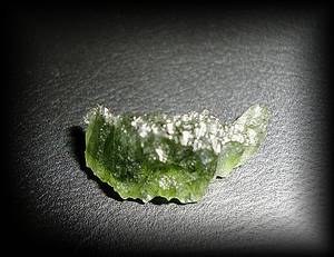 MOLDAVITE (5gr/1.8cm)