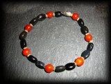 BRACELET CORNALINE +ONYX ( 16gr/élastique)