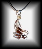 PENDENTIF AMBRE(8 gr/3 cm)