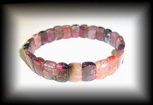 BRACELET TOURMALINE MULTICOULEUR(15 gr/élastique)