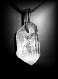 PENDENTIF DANBURITE BITERMINEE 5(20 gr/4 cm)