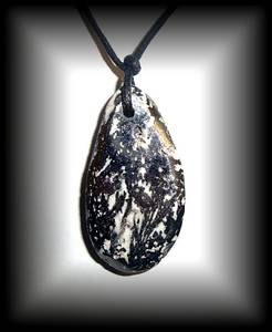 PENDENTIF STIBINE QUARTZ ...LE TOP !(42 gr/5 cm)