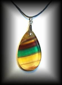 PENDENTIF FLUORITE ARC EN CIEL GOUTTE(TOP QUALITE!)(20gr/4cm)