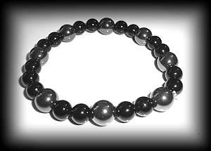 BRACELET ONYX+HEMATITE ( 30gr/élastique)