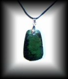 PENDENTIF VIVIANITE ( 7gr/3.cm)